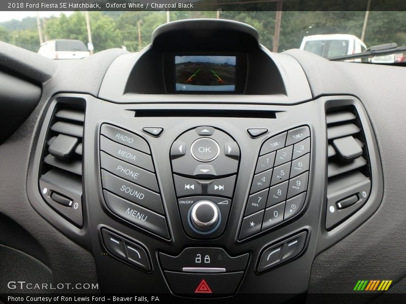 Controls of 2018 Fiesta SE Hatchback