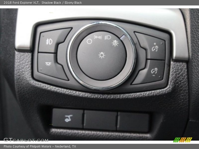 Shadow Black / Ebony Black 2018 Ford Explorer XLT