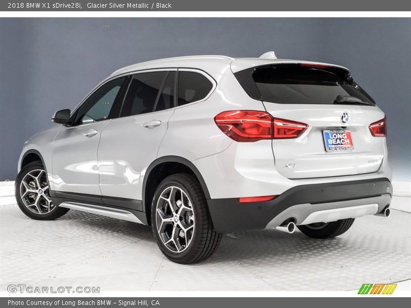 Glacier Silver Metallic / Black 2018 BMW X1 sDrive28i