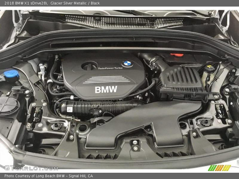 Glacier Silver Metallic / Black 2018 BMW X1 sDrive28i