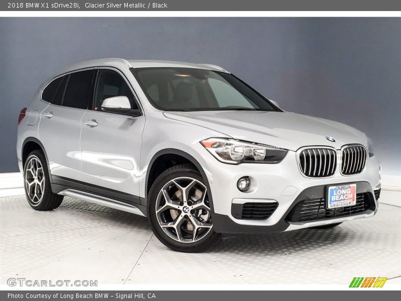 Glacier Silver Metallic / Black 2018 BMW X1 sDrive28i