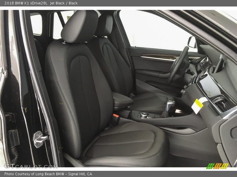 Jet Black / Black 2018 BMW X1 sDrive28i
