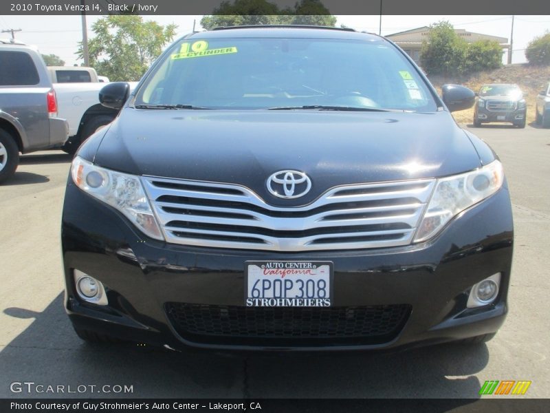 Black / Ivory 2010 Toyota Venza I4