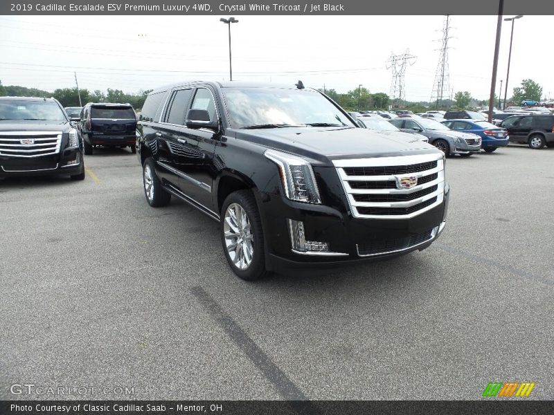 Front 3/4 View of 2019 Escalade ESV Premium Luxury 4WD