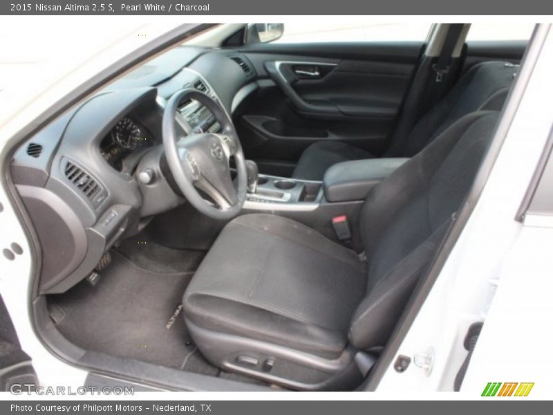 Pearl White / Charcoal 2015 Nissan Altima 2.5 S