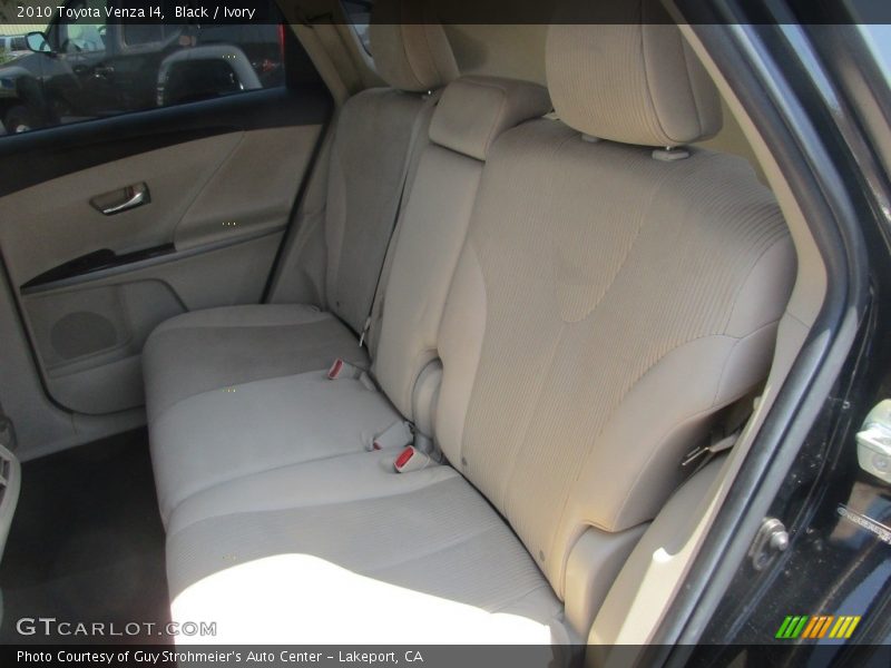 Black / Ivory 2010 Toyota Venza I4