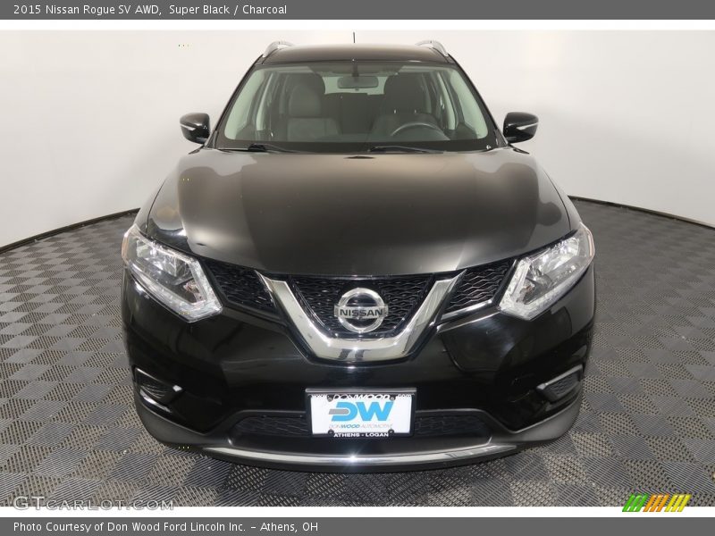 Super Black / Charcoal 2015 Nissan Rogue SV AWD