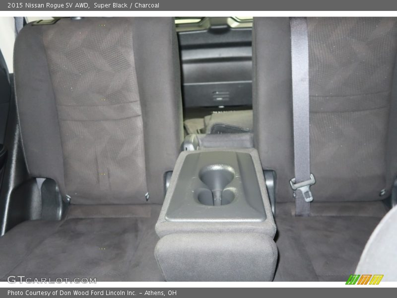 Super Black / Charcoal 2015 Nissan Rogue SV AWD