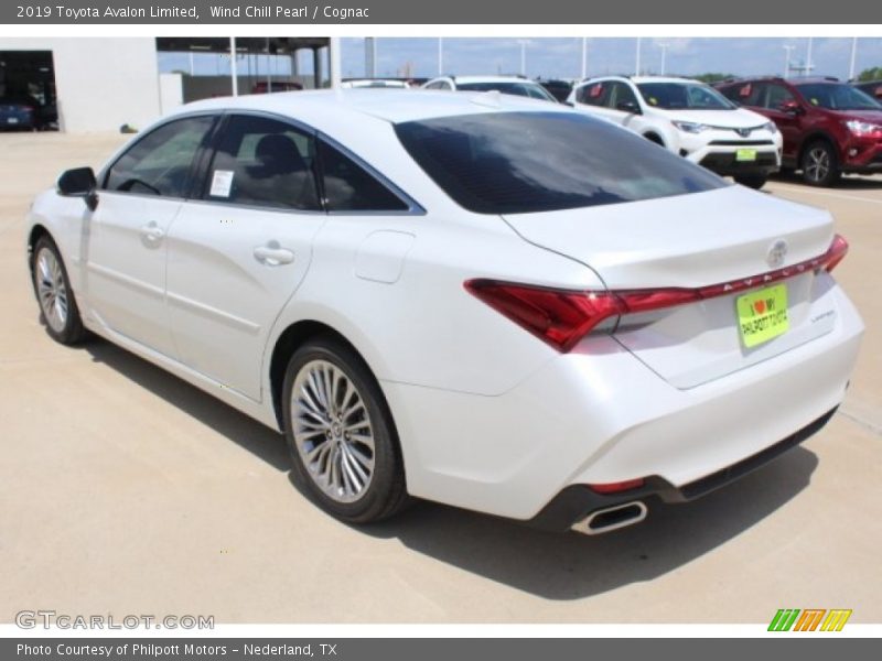 Wind Chill Pearl / Cognac 2019 Toyota Avalon Limited