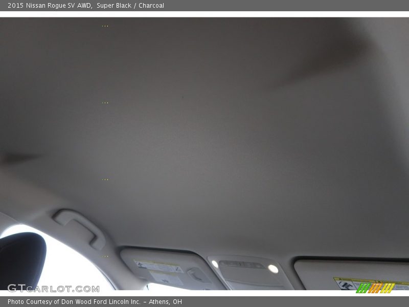 Super Black / Charcoal 2015 Nissan Rogue SV AWD