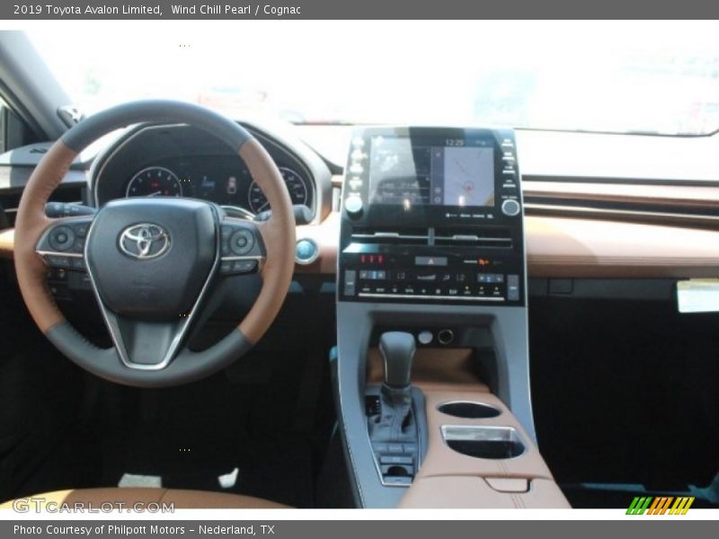 Wind Chill Pearl / Cognac 2019 Toyota Avalon Limited