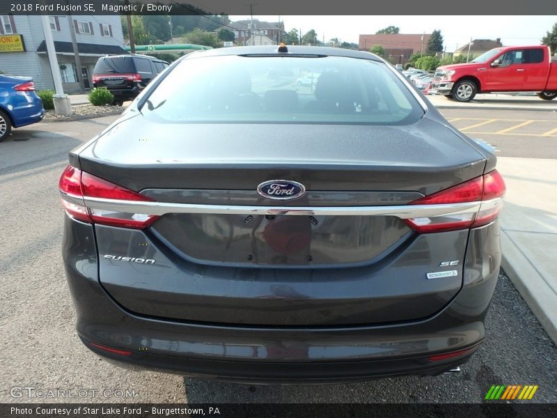Magnetic / Ebony 2018 Ford Fusion SE