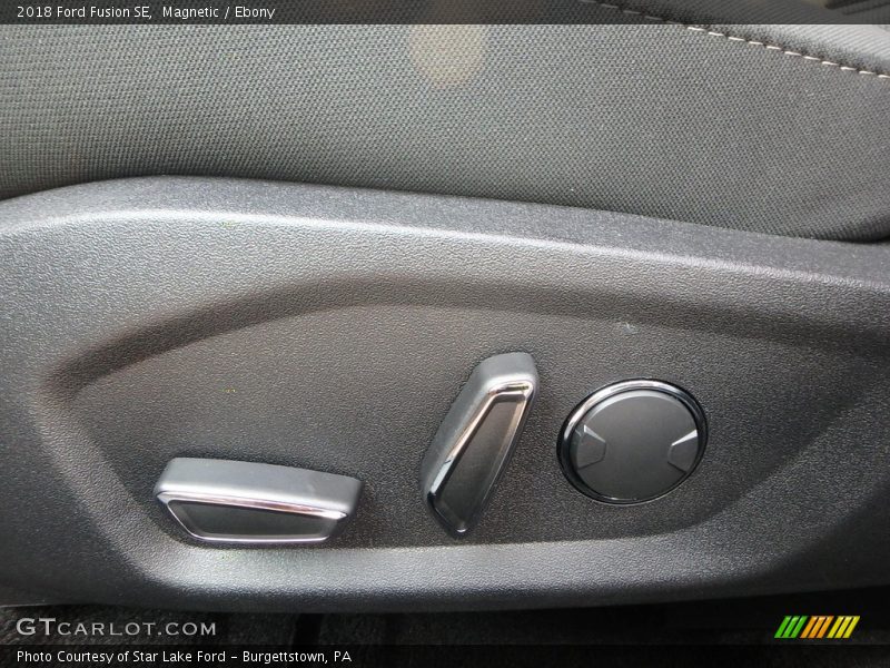Magnetic / Ebony 2018 Ford Fusion SE