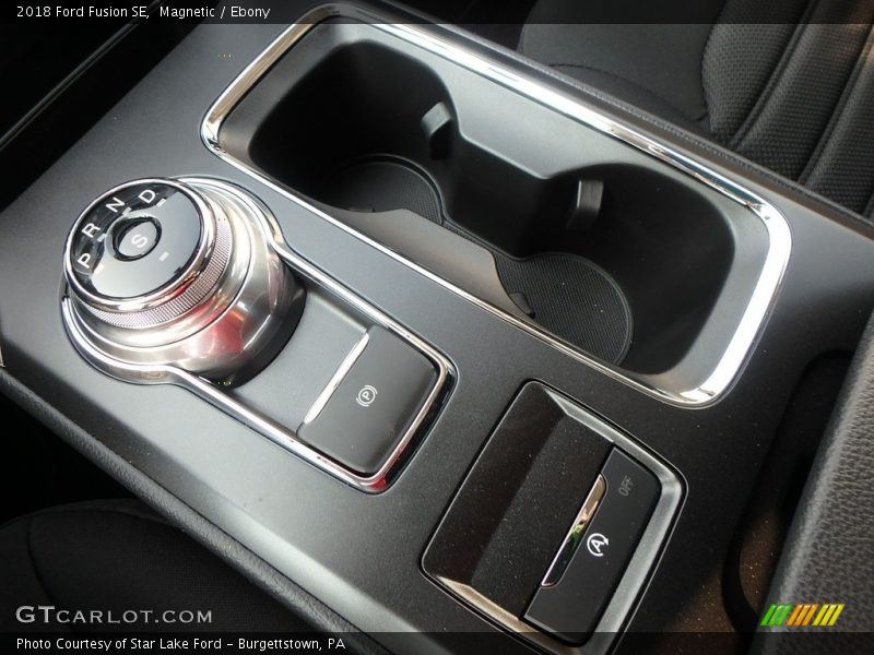 Magnetic / Ebony 2018 Ford Fusion SE
