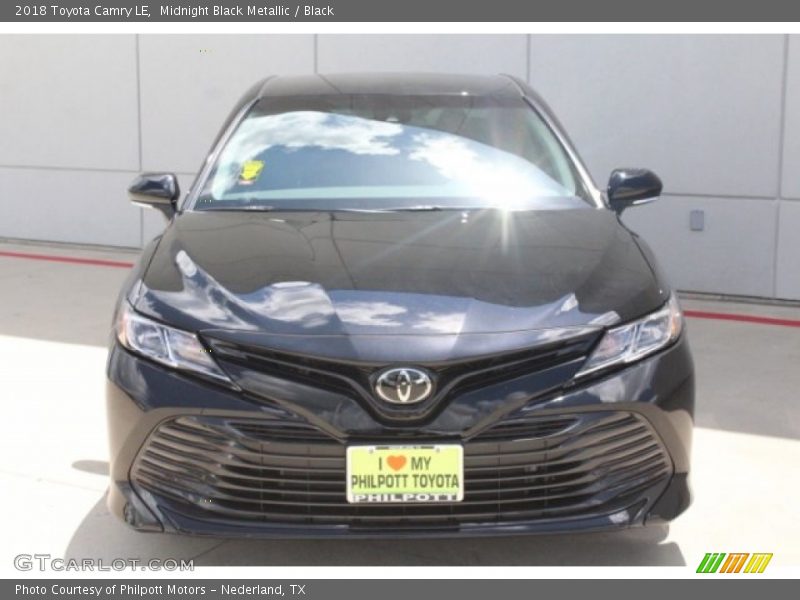 Midnight Black Metallic / Black 2018 Toyota Camry LE