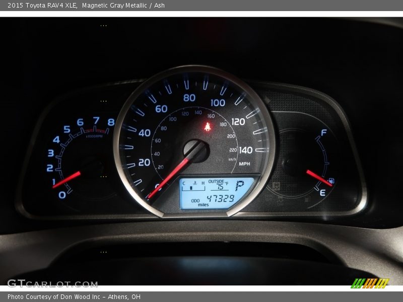 Magnetic Gray Metallic / Ash 2015 Toyota RAV4 XLE