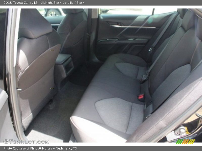 Midnight Black Metallic / Black 2018 Toyota Camry LE