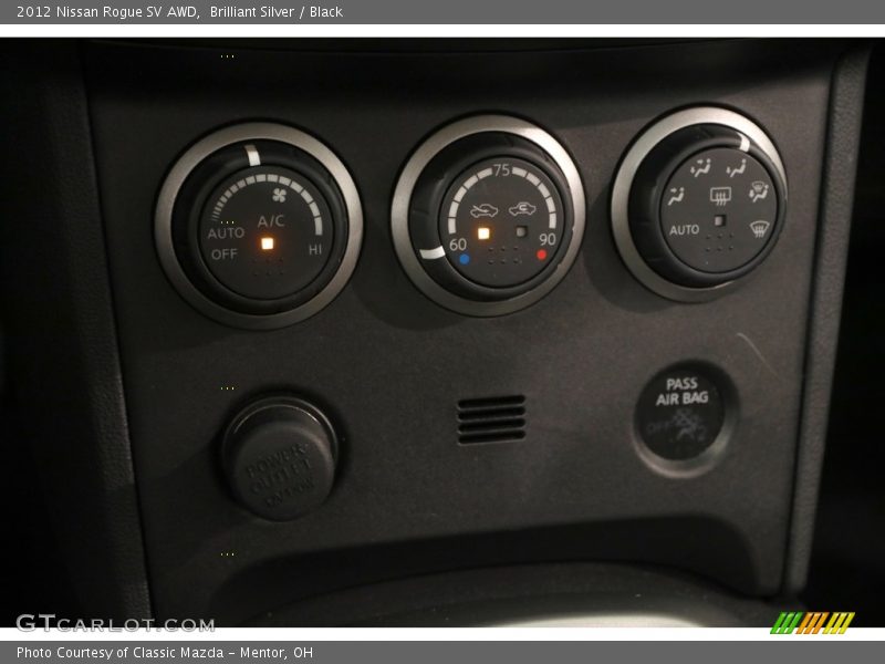 Brilliant Silver / Black 2012 Nissan Rogue SV AWD