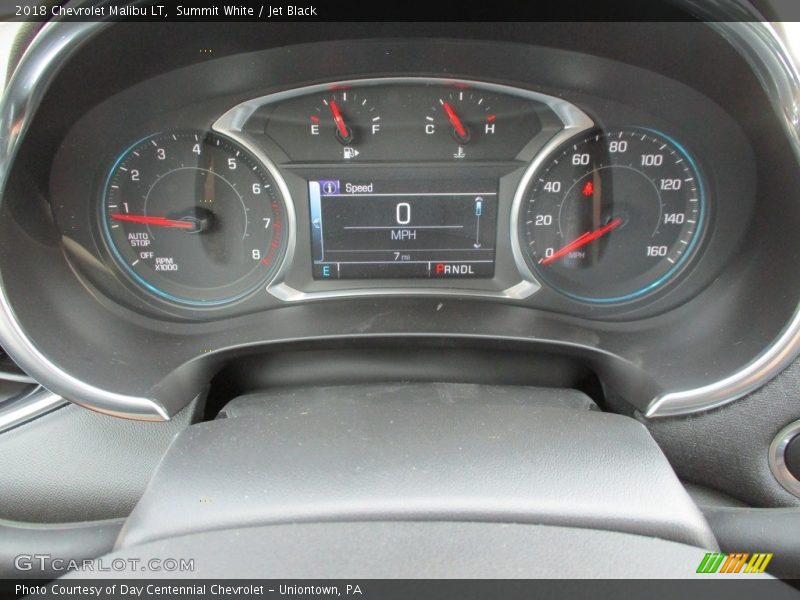 Summit White / Jet Black 2018 Chevrolet Malibu LT