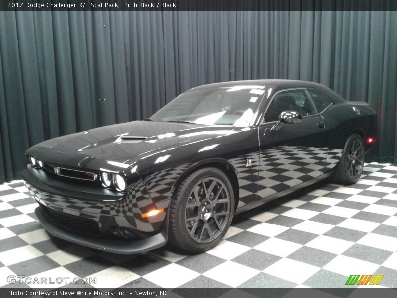 Pitch Black / Black 2017 Dodge Challenger R/T Scat Pack