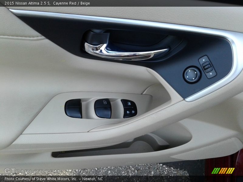Cayenne Red / Beige 2015 Nissan Altima 2.5 S