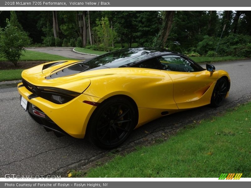 Volcano Yellow / Black 2018 McLaren 720S Performance