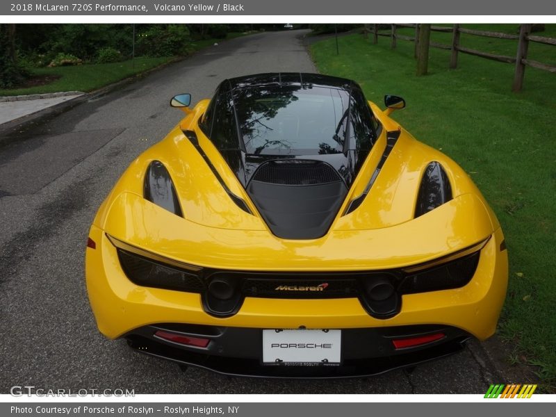 Volcano Yellow / Black 2018 McLaren 720S Performance