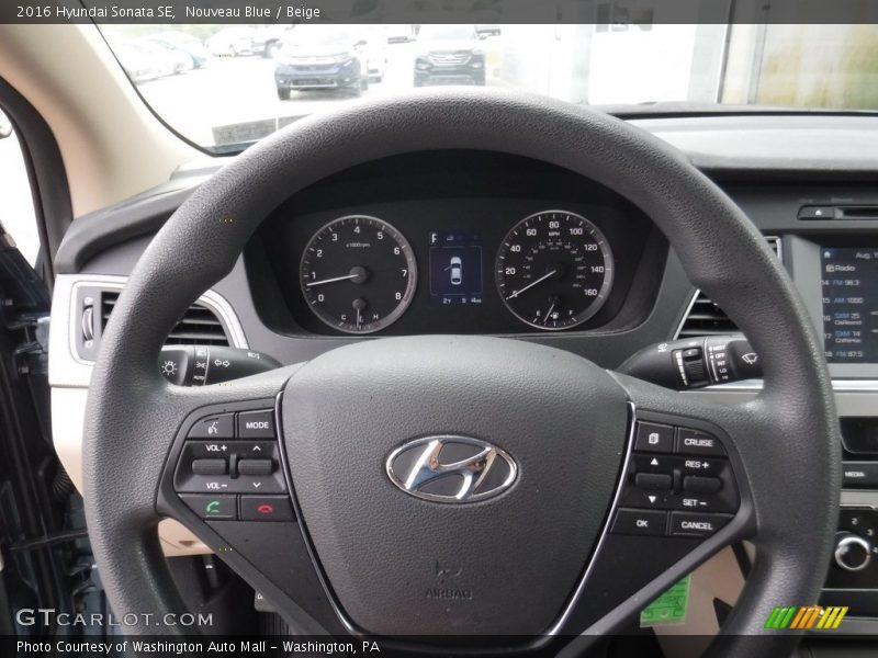 Nouveau Blue / Beige 2016 Hyundai Sonata SE