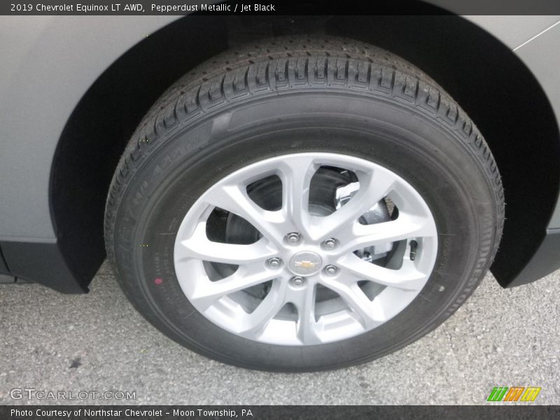 Pepperdust Metallic / Jet Black 2019 Chevrolet Equinox LT AWD