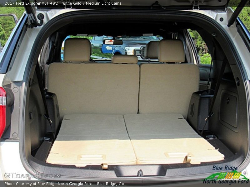 White Gold / Medium Light Camel 2017 Ford Explorer XLT 4WD