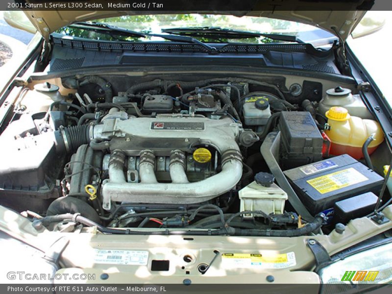 Medium Gold / Tan 2001 Saturn L Series L300 Sedan