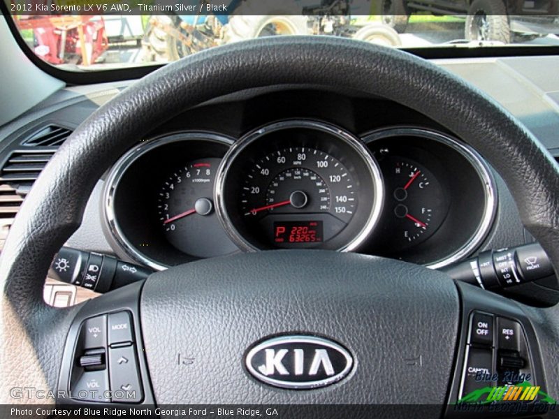 Titanium Silver / Black 2012 Kia Sorento LX V6 AWD