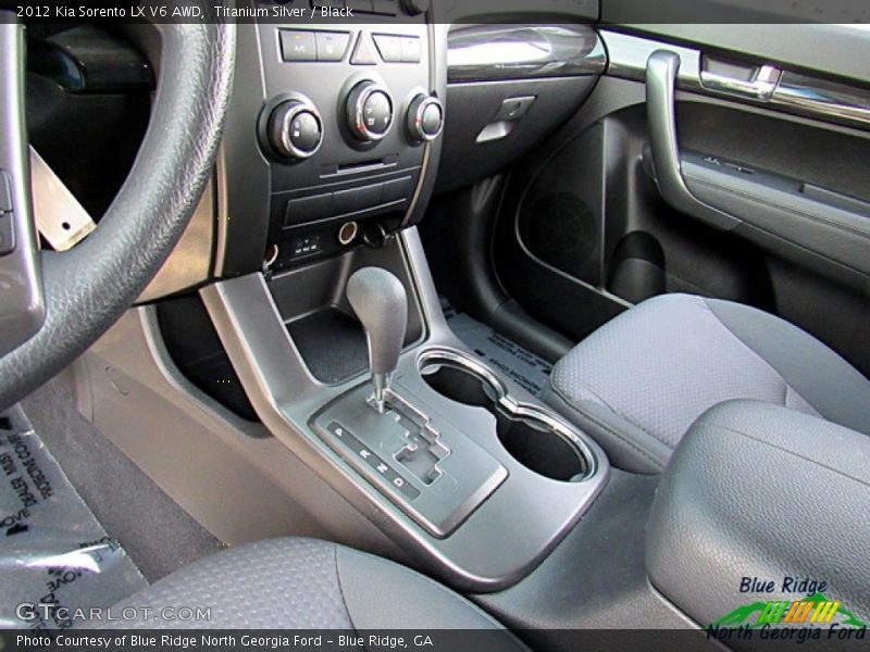 Titanium Silver / Black 2012 Kia Sorento LX V6 AWD