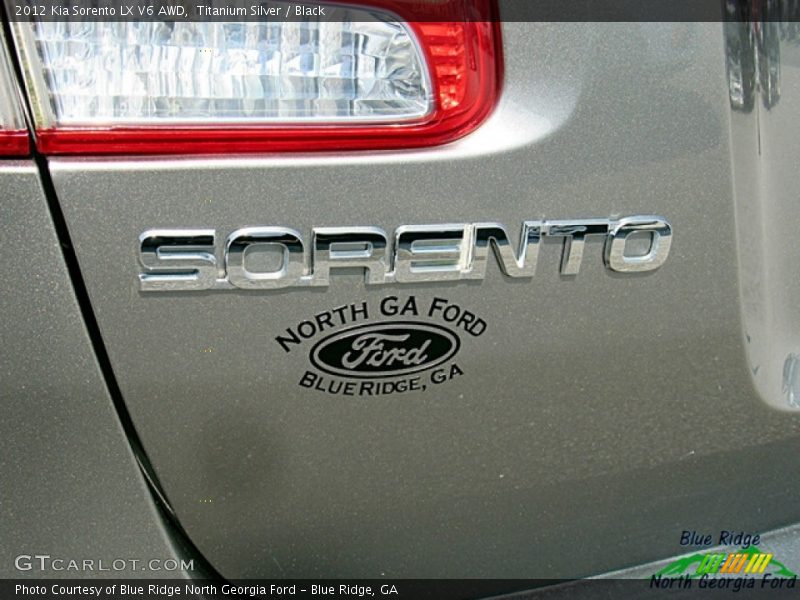 Titanium Silver / Black 2012 Kia Sorento LX V6 AWD