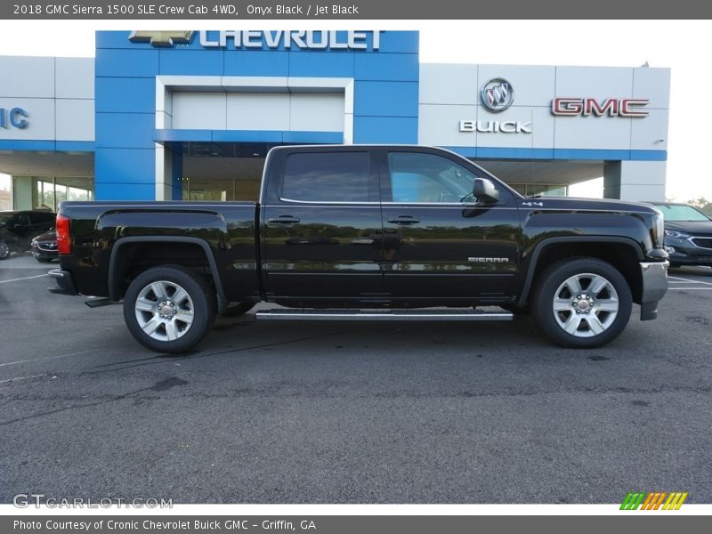 Onyx Black / Jet Black 2018 GMC Sierra 1500 SLE Crew Cab 4WD