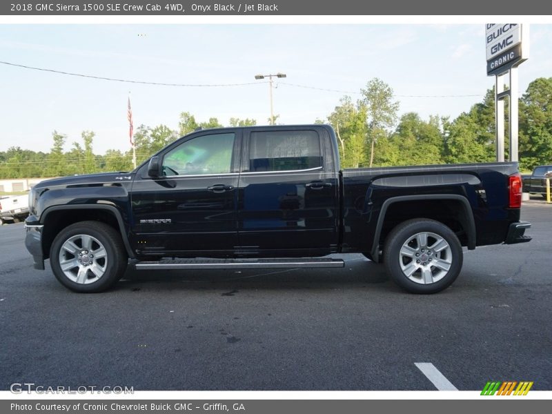 Onyx Black / Jet Black 2018 GMC Sierra 1500 SLE Crew Cab 4WD