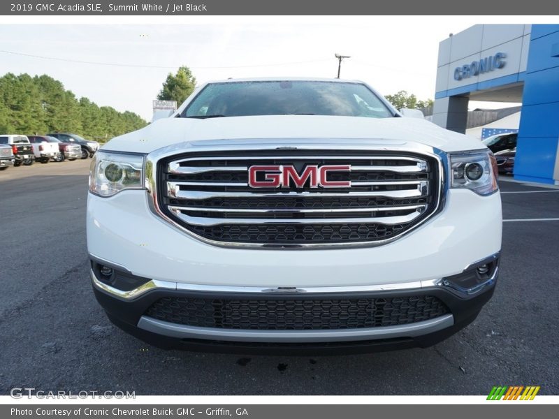 Summit White / Jet Black 2019 GMC Acadia SLE