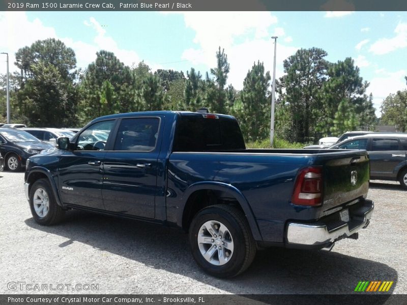 Patriot Blue Pearl / Black 2019 Ram 1500 Laramie Crew Cab