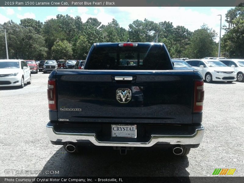 Patriot Blue Pearl / Black 2019 Ram 1500 Laramie Crew Cab
