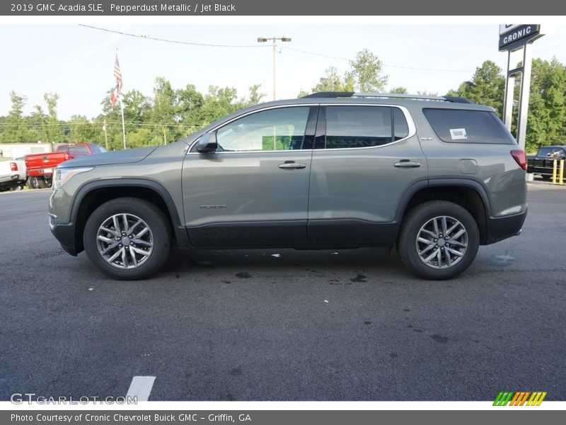 Pepperdust Metallic / Jet Black 2019 GMC Acadia SLE