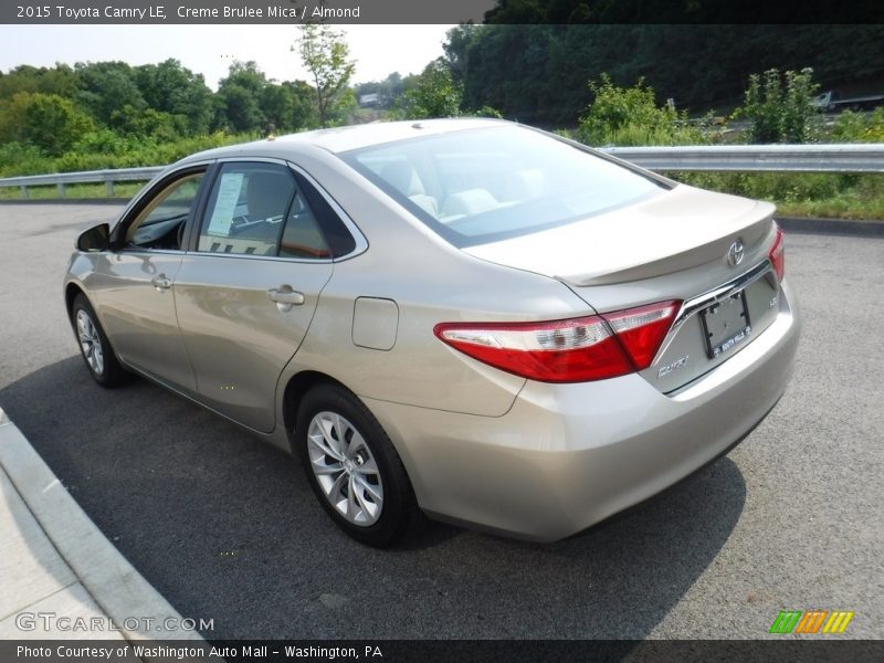 Creme Brulee Mica / Almond 2015 Toyota Camry LE