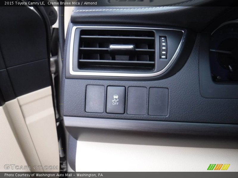 Creme Brulee Mica / Almond 2015 Toyota Camry LE