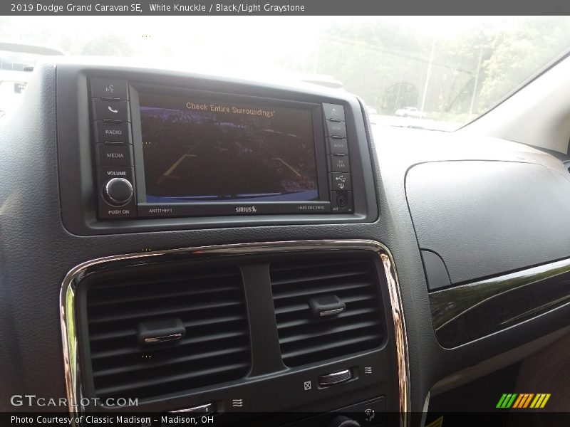 White Knuckle / Black/Light Graystone 2019 Dodge Grand Caravan SE