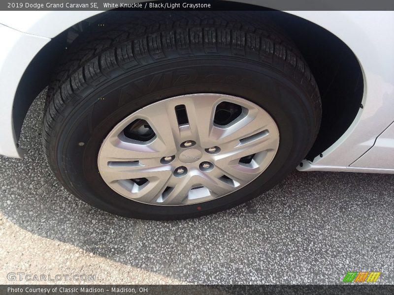 White Knuckle / Black/Light Graystone 2019 Dodge Grand Caravan SE