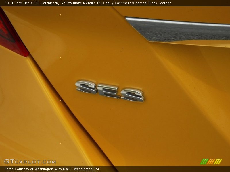 Yellow Blaze Metallic Tri-Coat / Cashmere/Charcoal Black Leather 2011 Ford Fiesta SES Hatchback