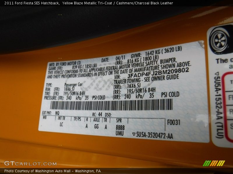 Yellow Blaze Metallic Tri-Coat / Cashmere/Charcoal Black Leather 2011 Ford Fiesta SES Hatchback