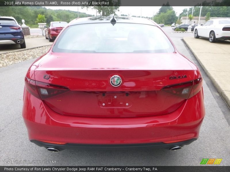 Rosso (Red) Alfa / Black/Red 2018 Alfa Romeo Giulia Ti AWD