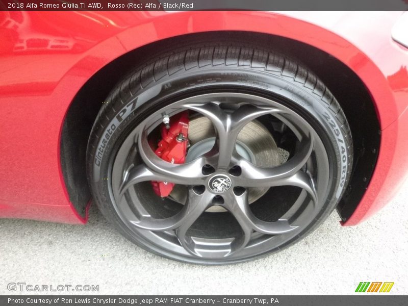Rosso (Red) Alfa / Black/Red 2018 Alfa Romeo Giulia Ti AWD