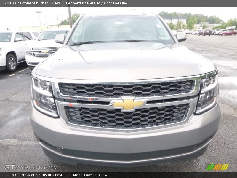 Pepperdust Metallic / Cocoa/­Dune 2018 Chevrolet Suburban LS 4WD