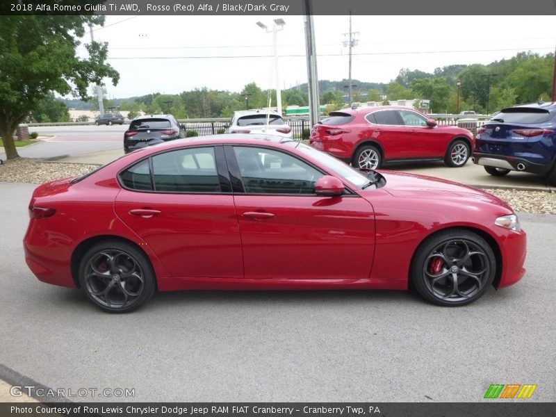 Rosso (Red) Alfa / Black/Dark Gray 2018 Alfa Romeo Giulia Ti AWD
